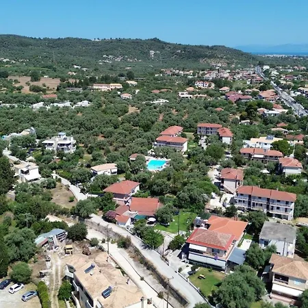 Ξενοδοχείο με διαμερίσματα Polyxenis