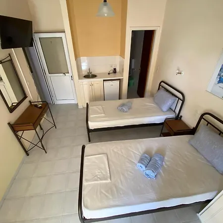 Polyxenis Hotel de apartamente Ligia