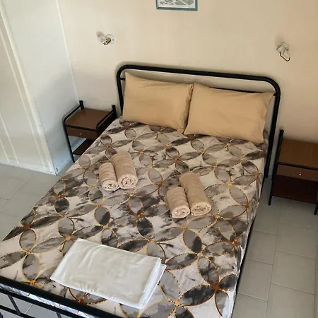 Polyxenis Hotel de apartamente