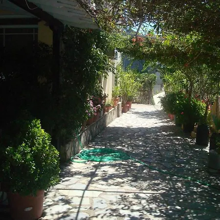 Polyxenis Hotel de apartamente