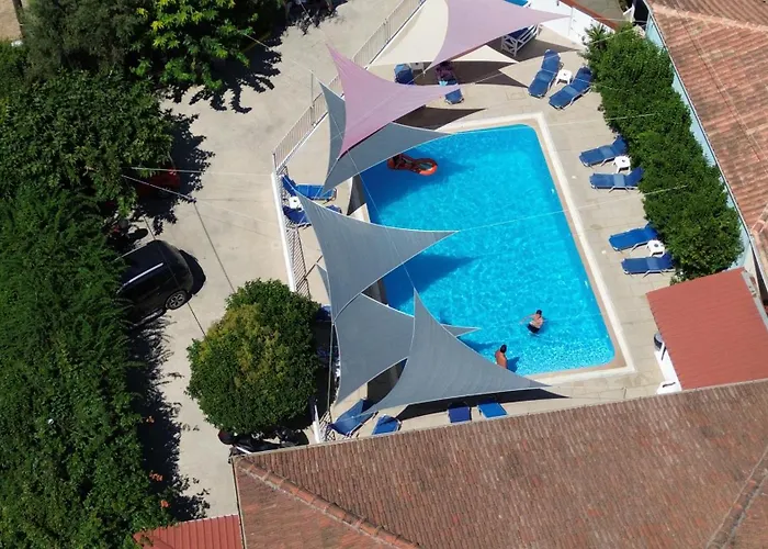 Polyxenis Apart Otel 3*