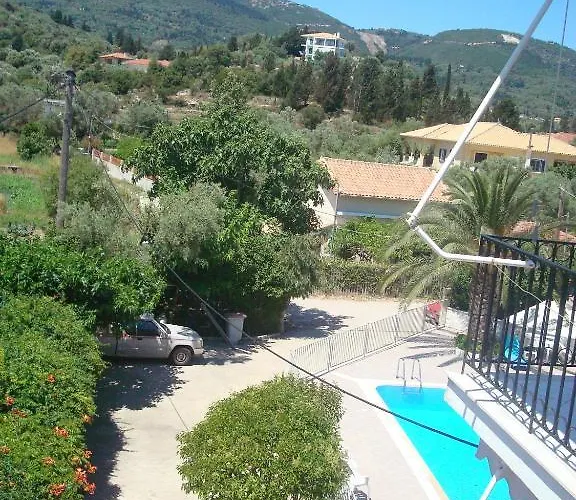 Polyxenis Apart Otel